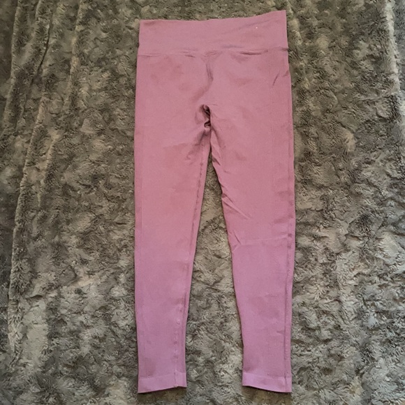 Forever 21 Pants - “Forever 21” Lilac Workout Leggings!